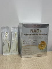 UNcena NAD+ bottle pour demonstrating easy dosing for active mornings.