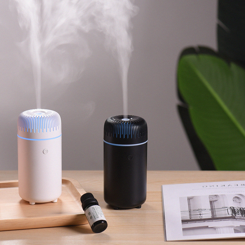 UrrSovv portable diffuser suitable for car, desk, or nightstand