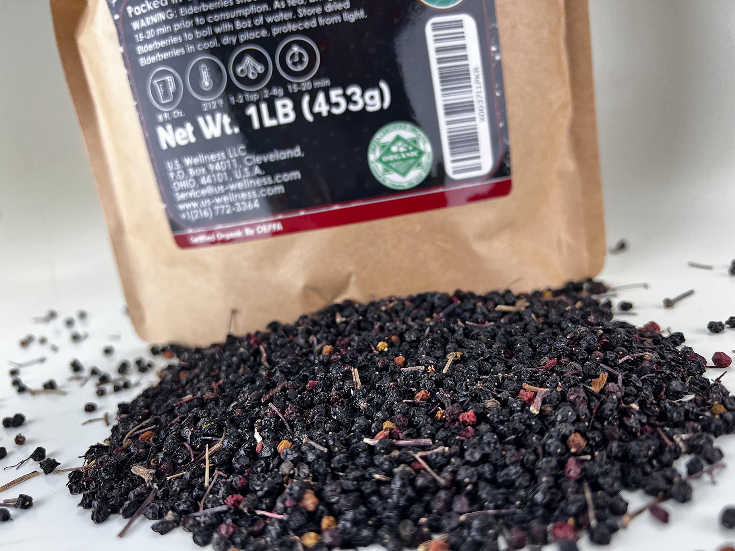 US Wellness Naturals elderberries color range from dark purple to black