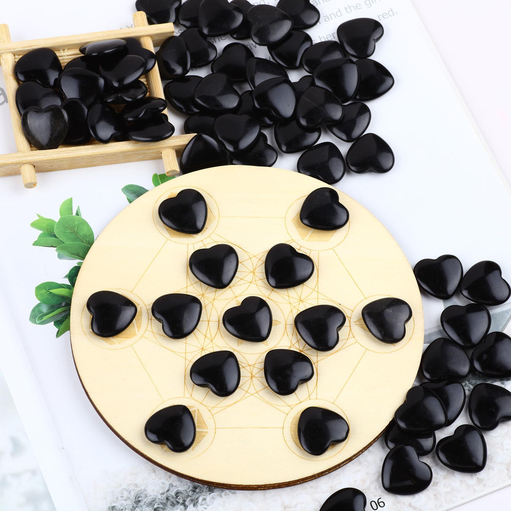 UU UNIHOM black obsidian heart for gifts and thoughtful gesture ideas.