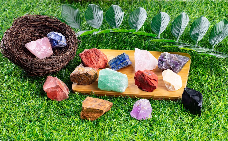 UU UNIHOM Madagascar rocks for decorative displays and pendant bases.