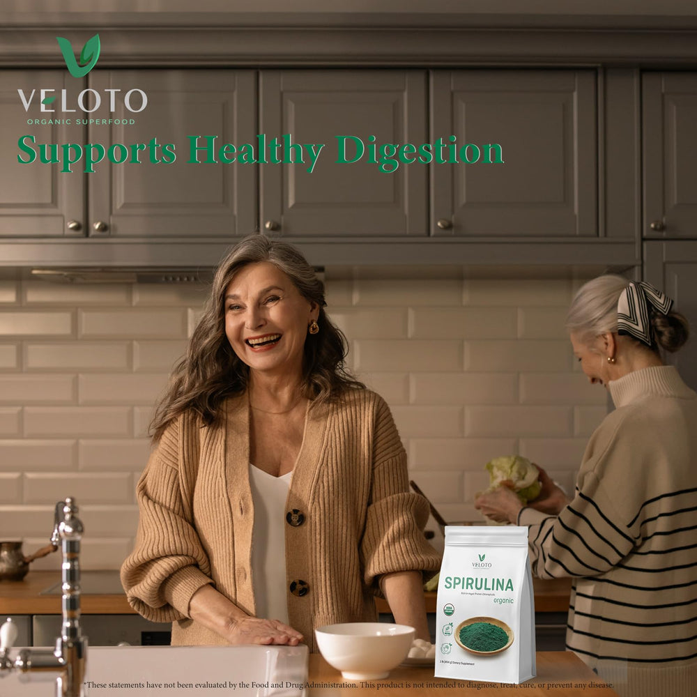 VELOTO Spirulina powder green color close-up.