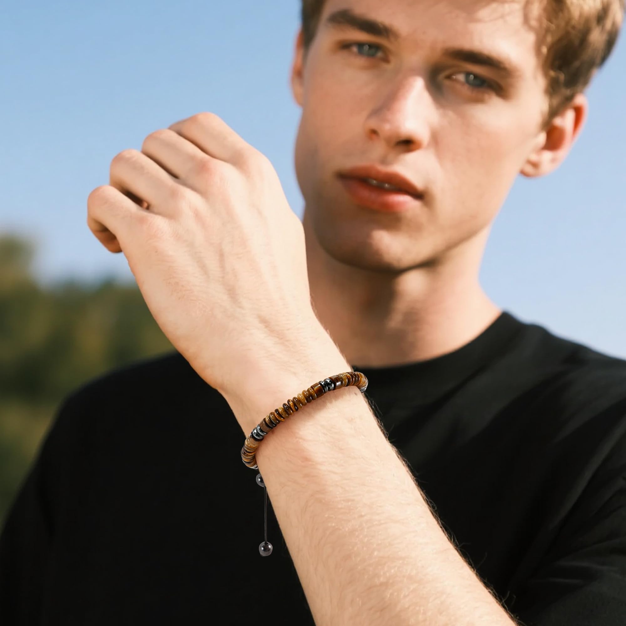 VIBILIA tiger eye stone bracelet close-up, natural texture and cool touch for everyday style.