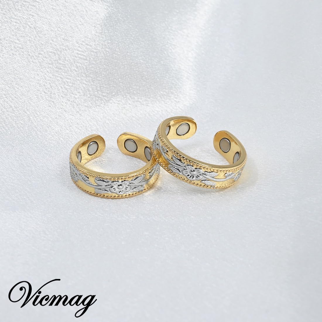Vicmag Copper Magnetic Ring elegant design blends traditional charm with modern style.