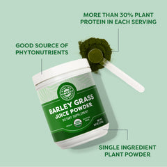 Powder dissolving in water for a quick, refreshing greens boost