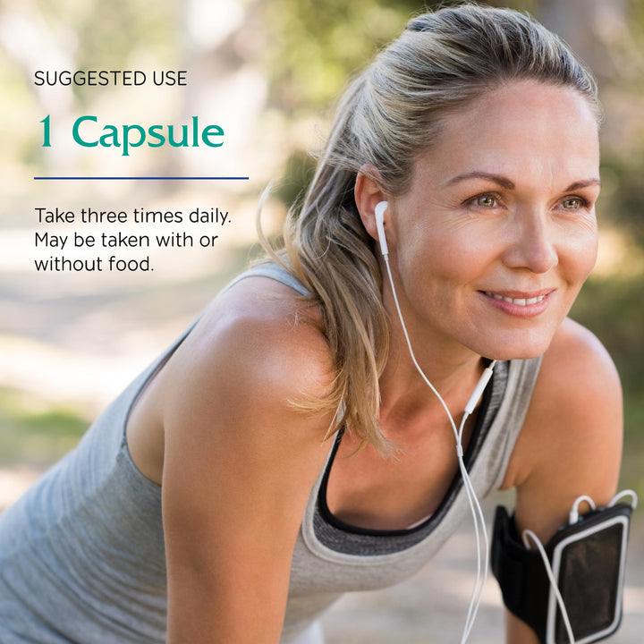 Vitanica VeinoBlend pour capsules demonstrates easy daily routine for circulation support.