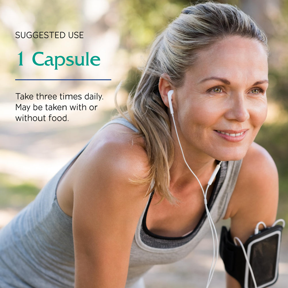 Vitanica VeinoBlend pour capsules demonstrates easy daily routine for circulation support.