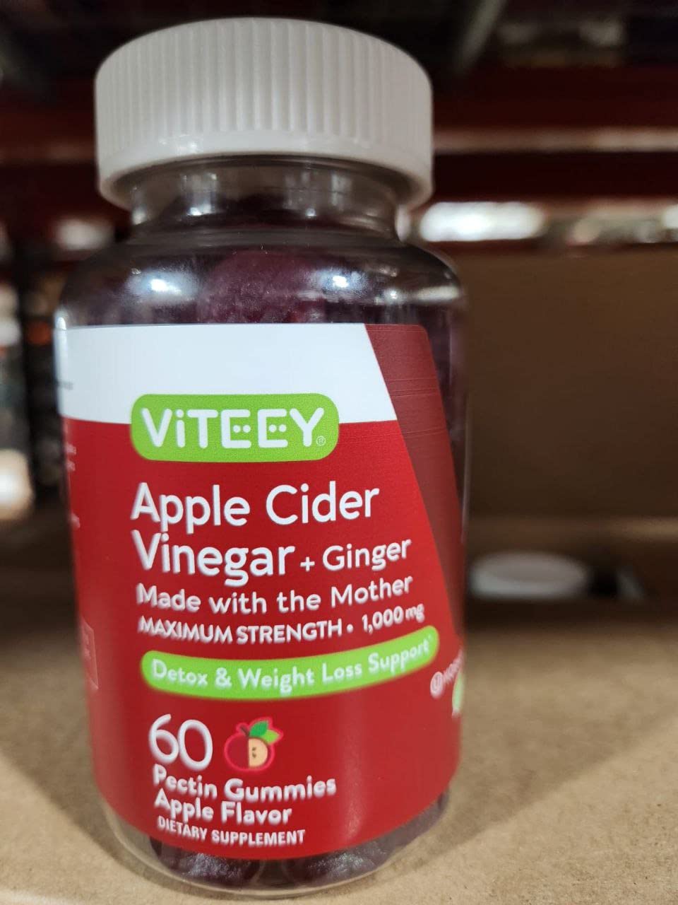 Viteey 60-count bottle signals a monthly supply.