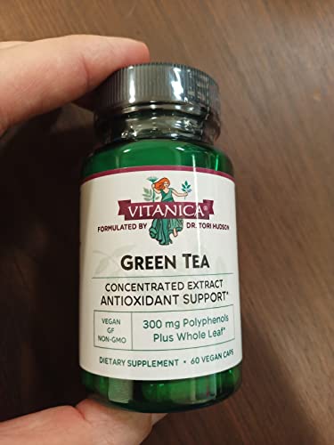 Close-up of capsules highlighting EGCG-rich blend for daily antioxidant support.