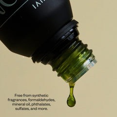 Vitruvi Moonbeam ingredient blend highlighting pure essential oils.