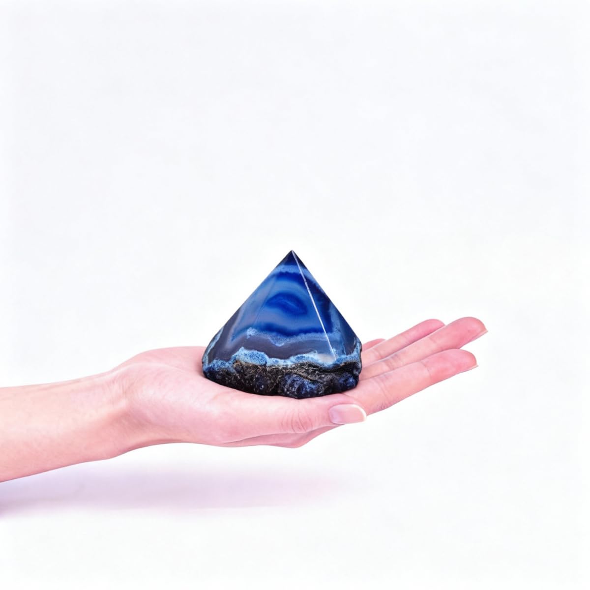 VIZYTOU agate wand irregular column dyed blue beside desk for focused relaxation