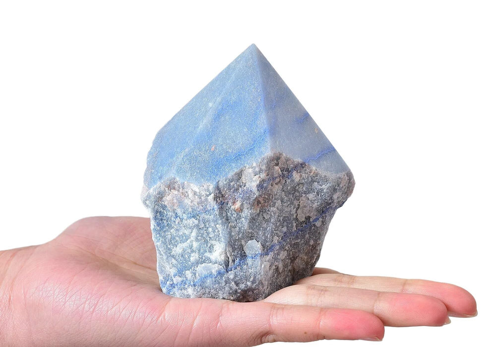VIZYTOU blue aventurine wand highlights natural patterns and textures