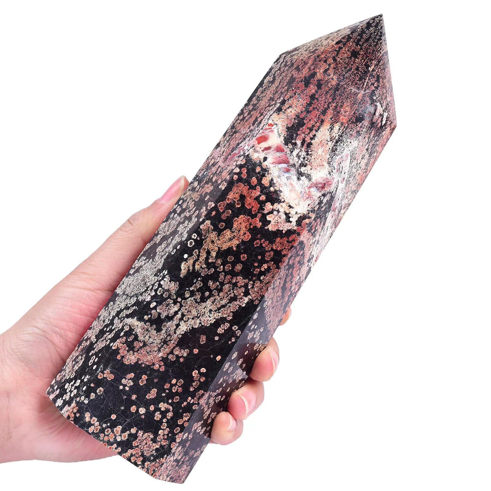 VIZYTOU Gold Snowflake Obsidian meditation scene promotes calm space.