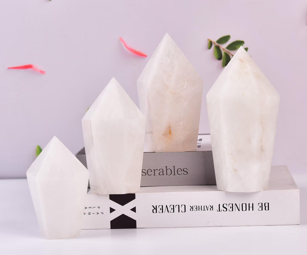 VIZYTOU natural crystal wand enhances mood and environmental harmony in rooms.