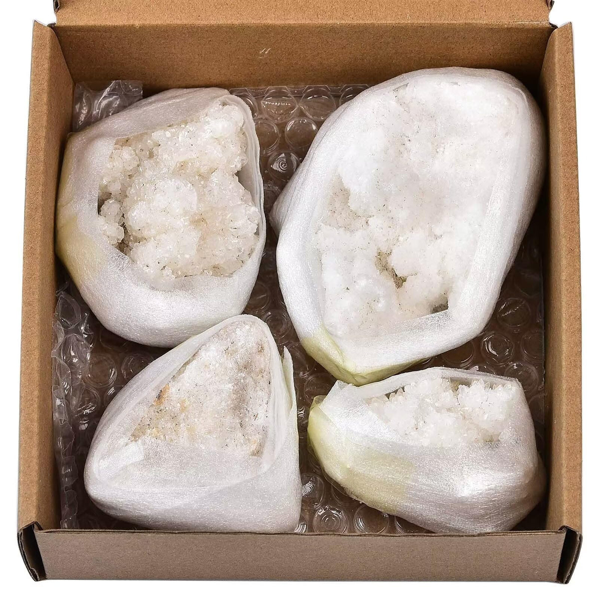 VIZYTOU natural white cluster rock for home decor and meditation ambiance.