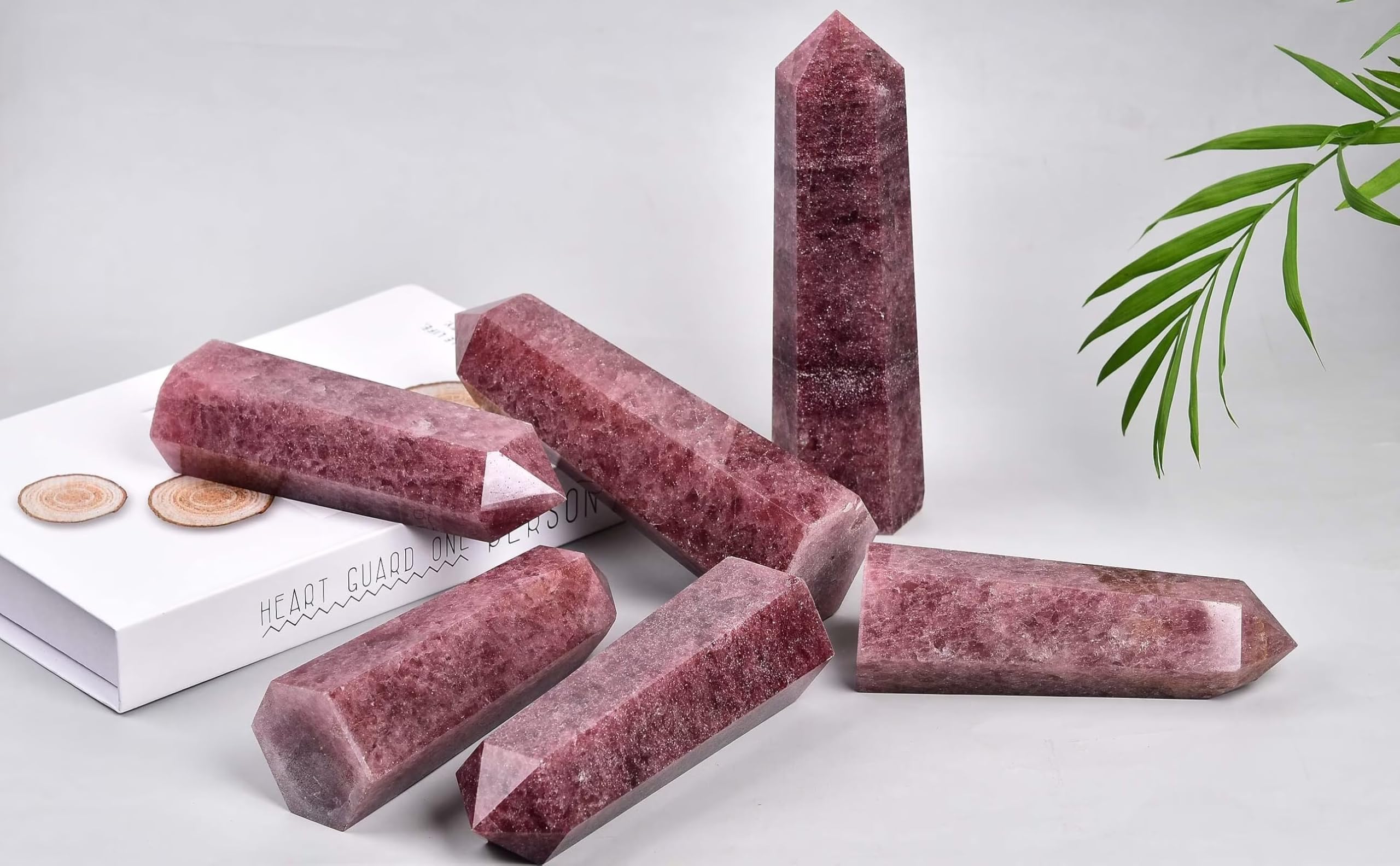 Vizytou crystal obelisk brings peaceful energy to home or office