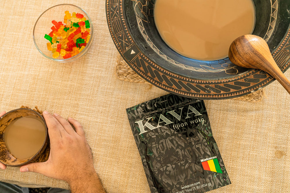 Calming relaxation with Wakacon Kava Waka powder in a prepared cup