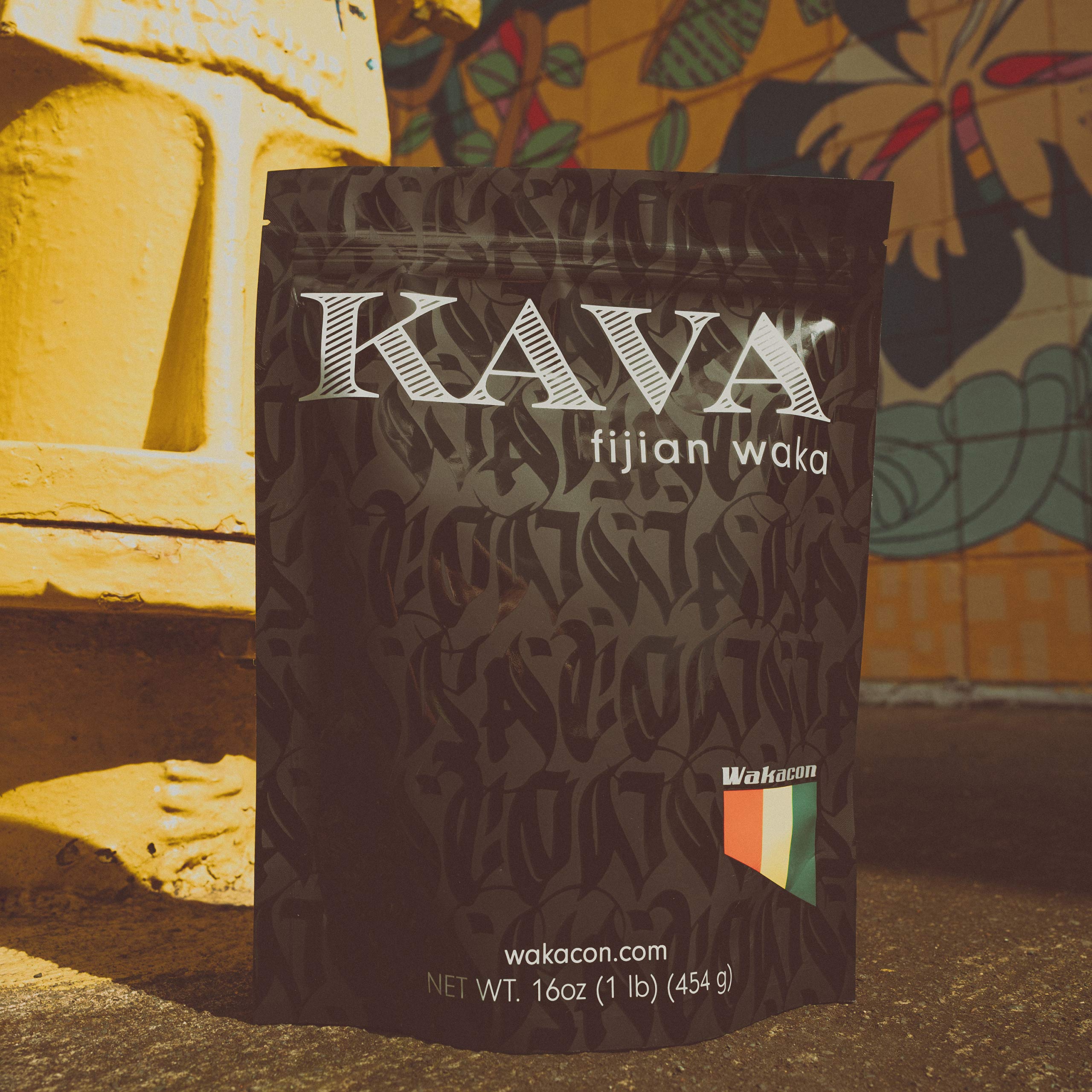 Packaging and bundle of Wakacon Kava Waka powder