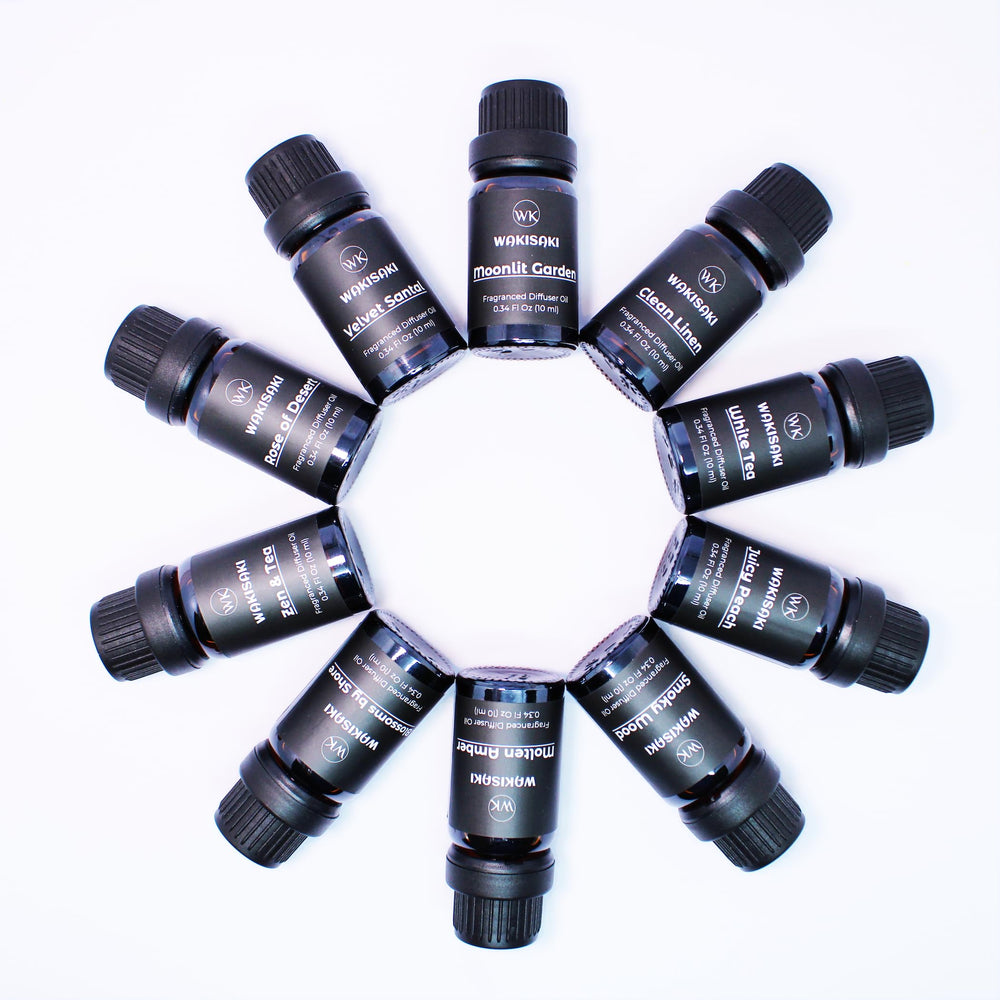 WAKISAKI Smoky Wood fragrance mist nozzle for quick scent refresh.