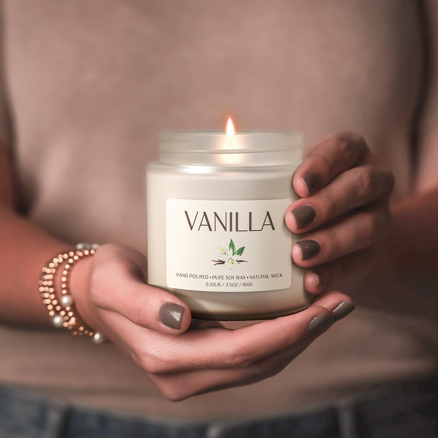 Waxcanpy Vanilla Candle offers relaxing ambiance for quiet evenings.