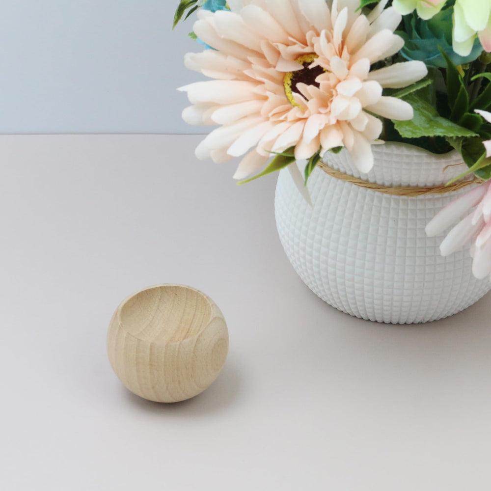 Wealrit two-pack wooden diffusers in packaging for gifting.