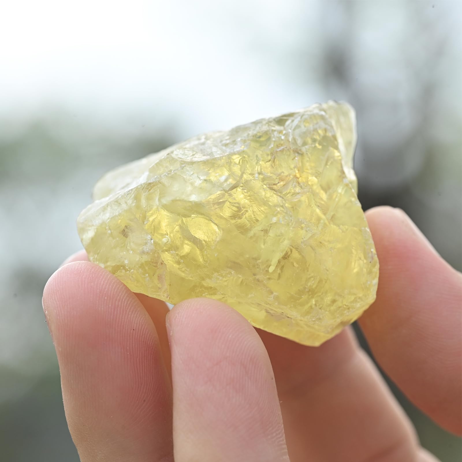 WHAL&YUNE Citrine raw crystal close-up captures raw beauty ideal for gifts.