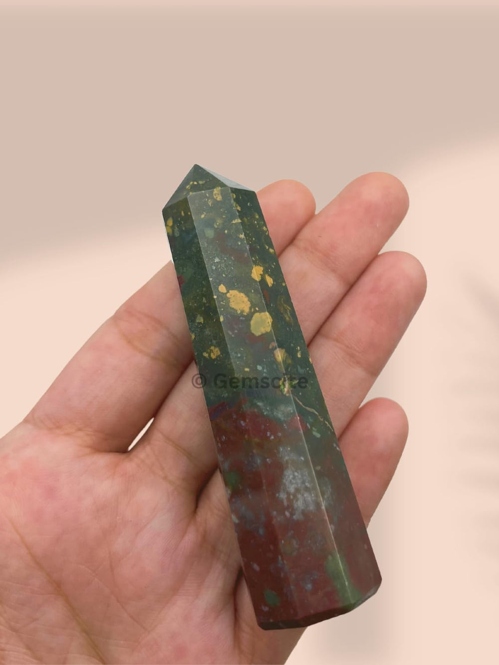 Wholesale Gem Shop hand-carved obelisk display for mindful spaces.