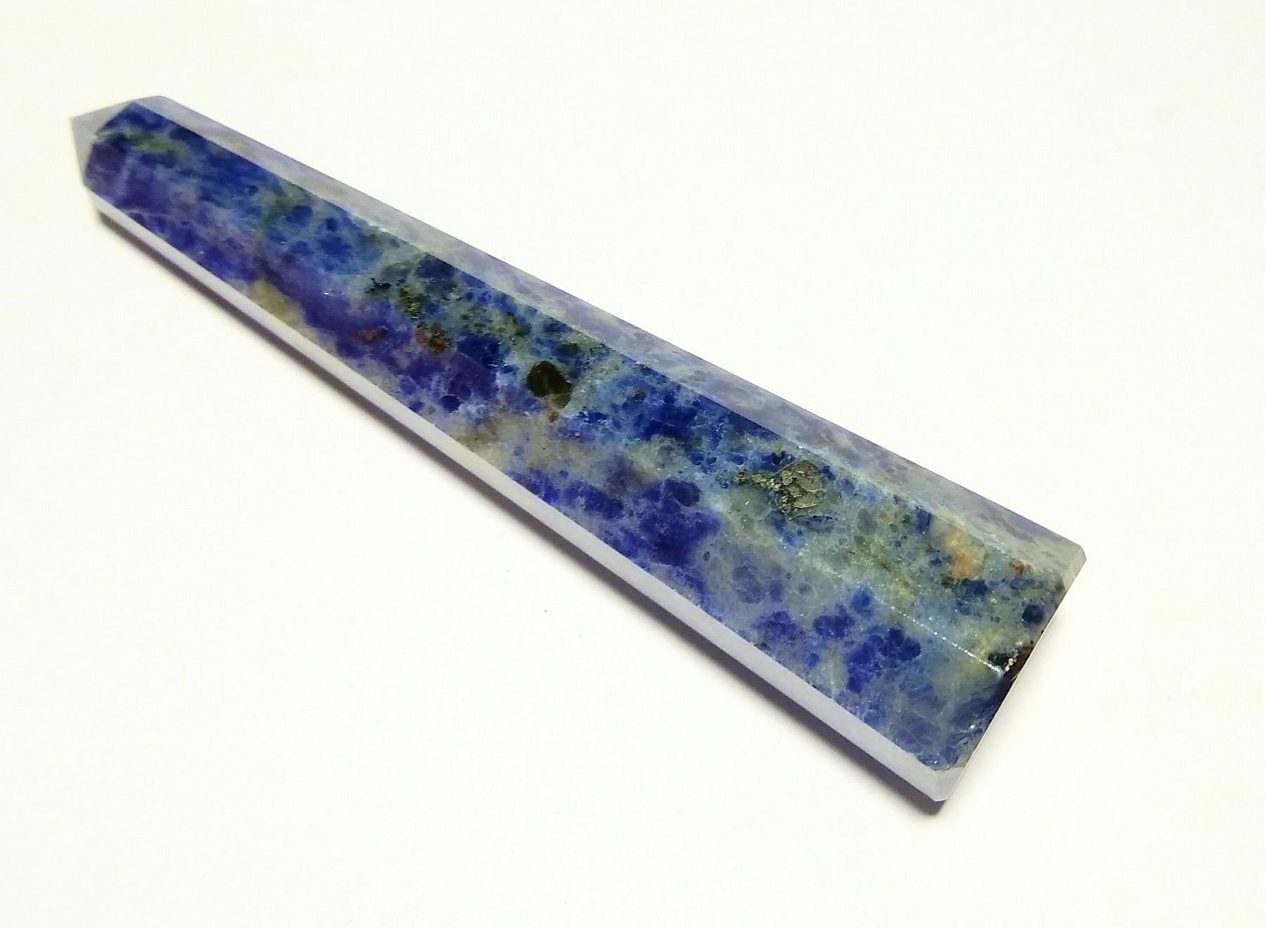 Wholesale Gem Shop sodalite obelisk 3-inch faceted detail emphasizes precision and craft.
