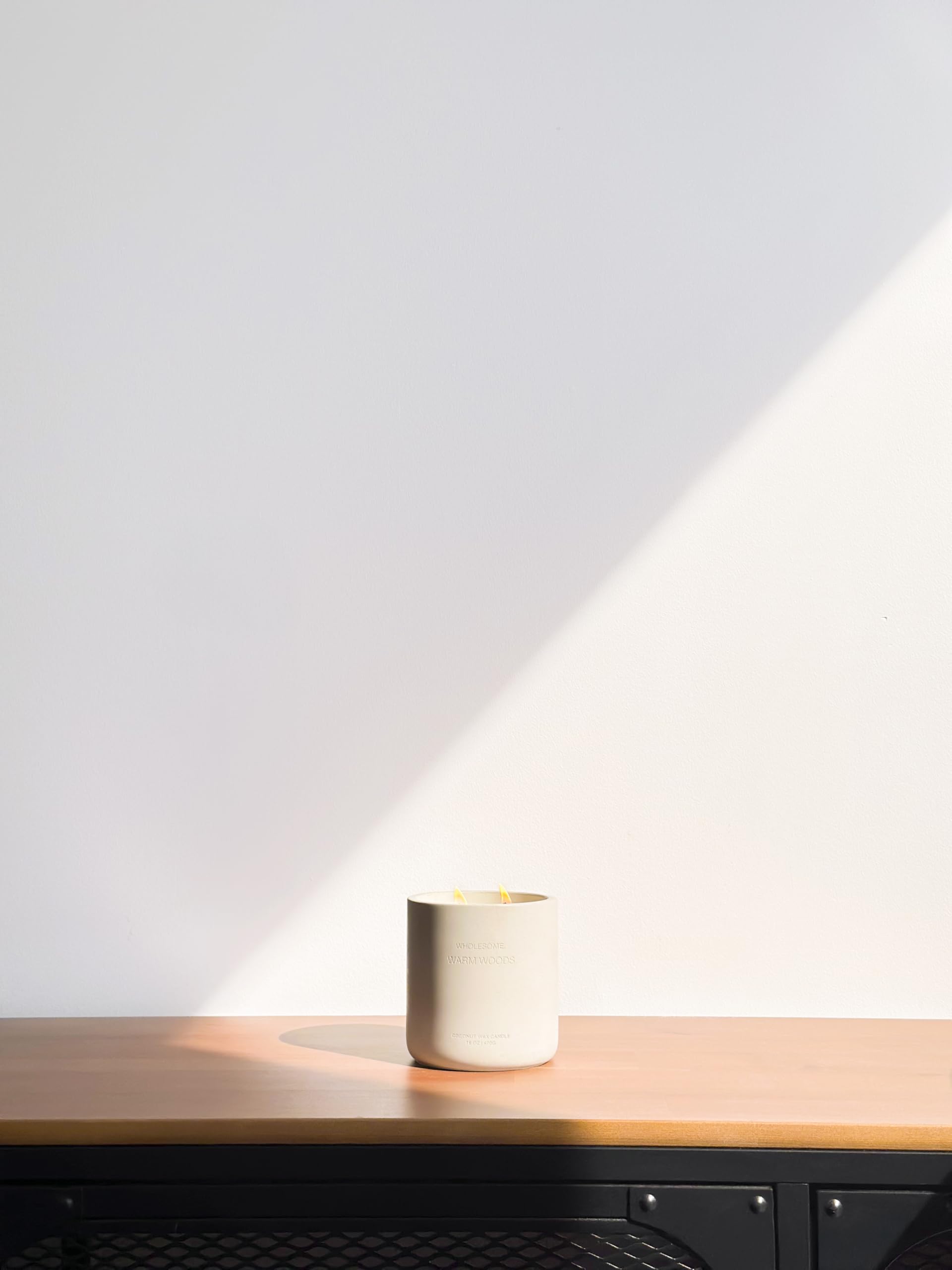 Coconut wax glow demonstrates clean burn for a calm space.