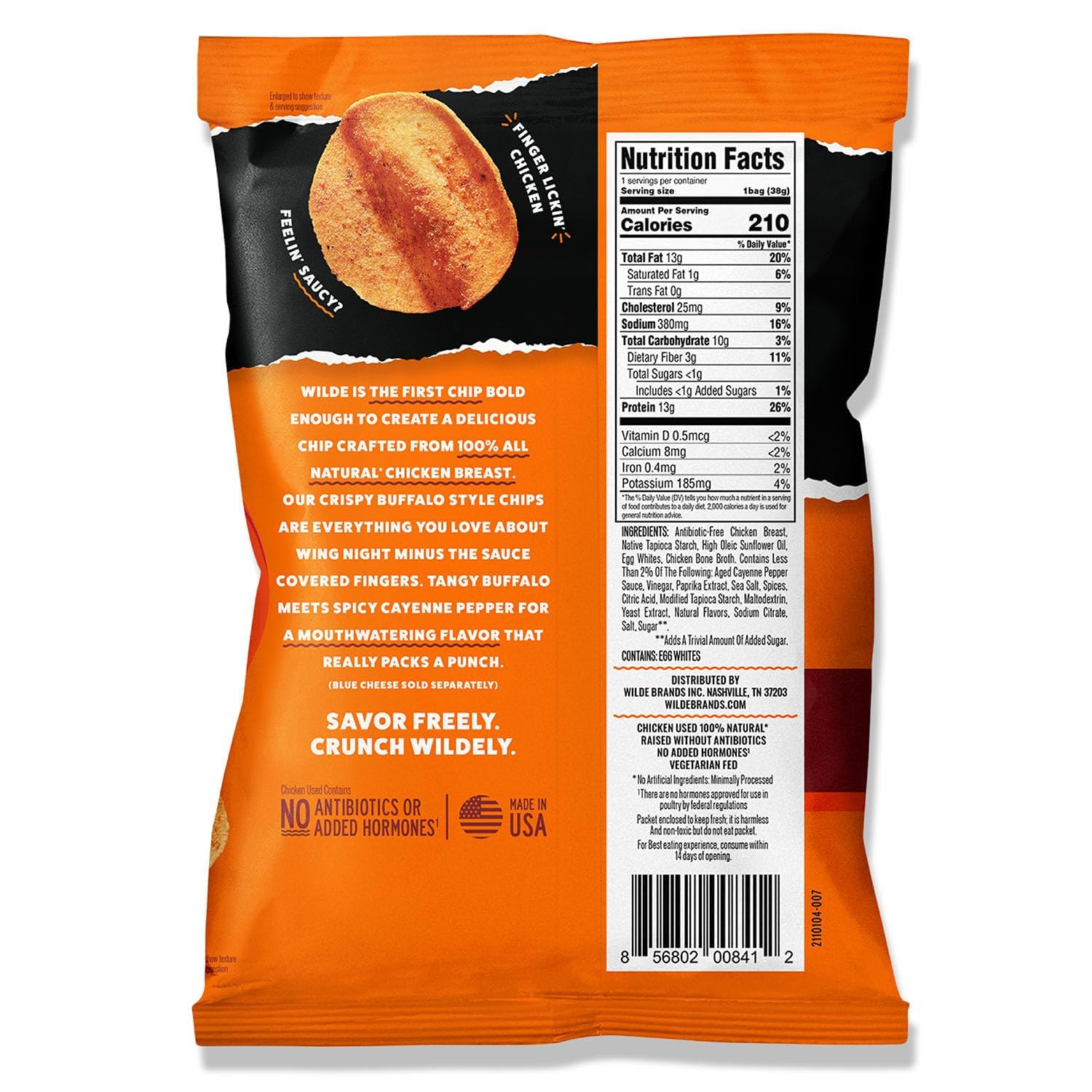WILDE Chips Buffalo close-up highlights natural chicken-based chips with 13g protein.