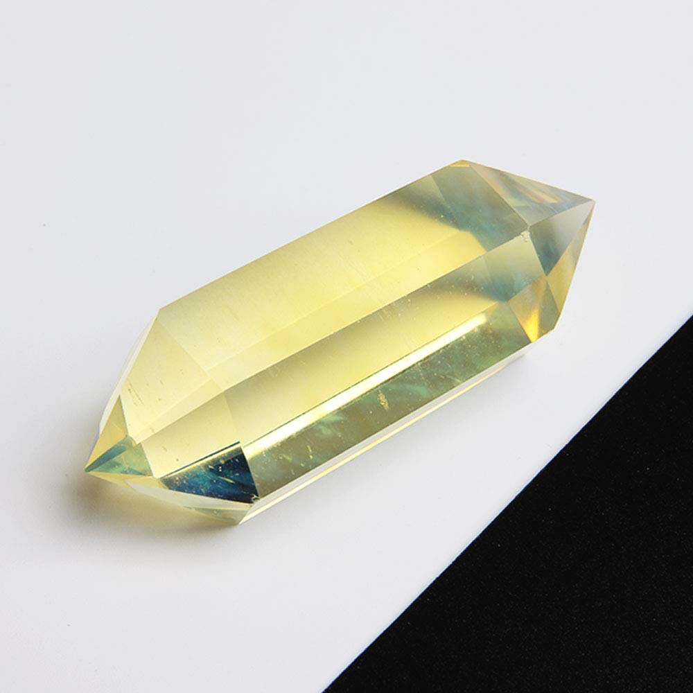 Wixine citrine wand compact 5-6.5 cm fits any shelf.