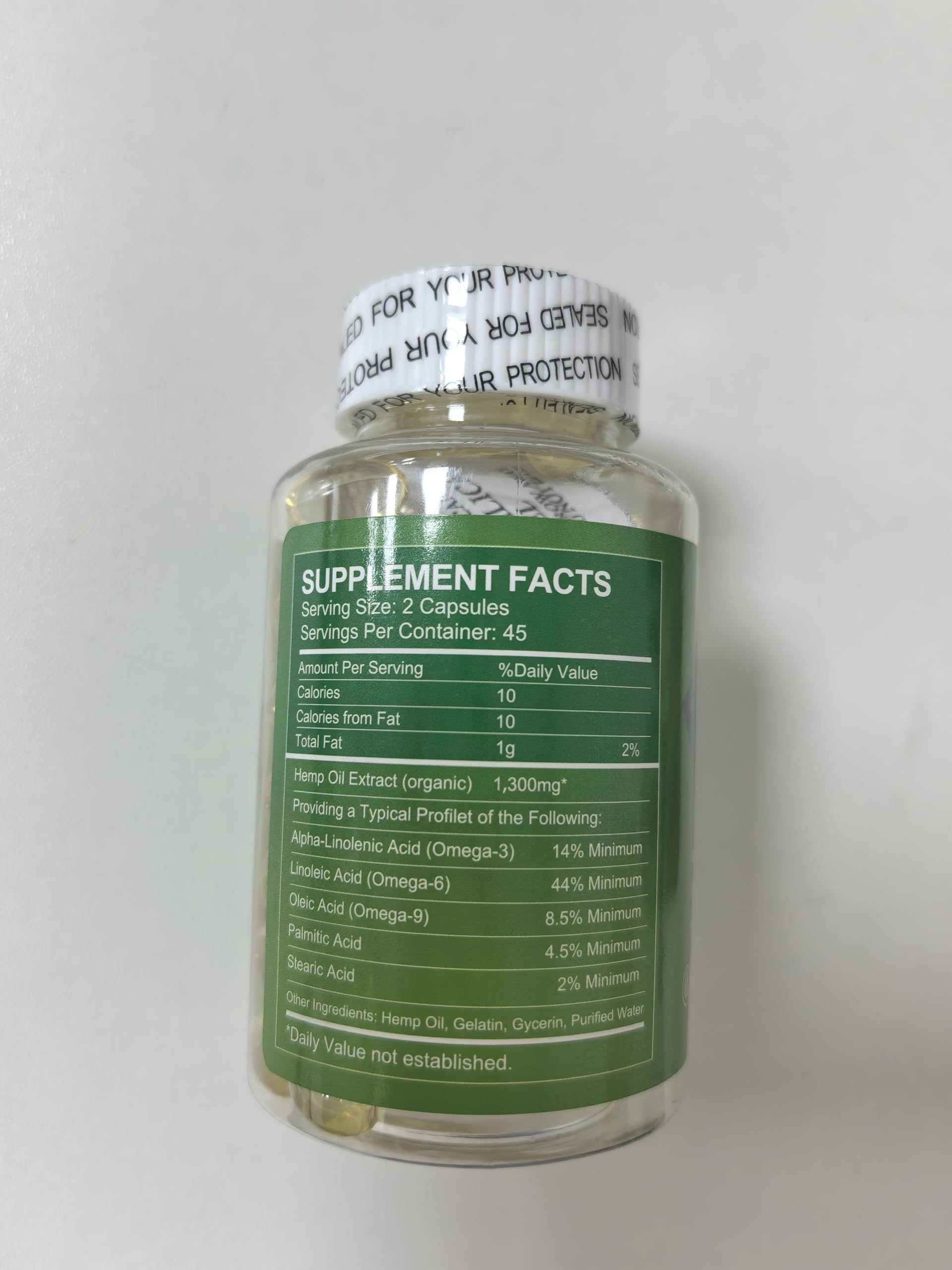 WOGORGT hemp oil capsules nutrition facts focus on omega 3-6-9 content.