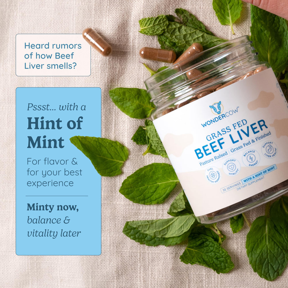 WONDERCOW mint-flavored capsules closeup – refreshing liver nutrition for easy dosing.