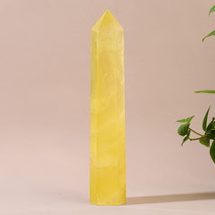 WUYOUSHI handmade quartz wand showing unique patterns