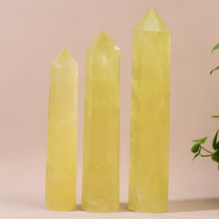 WUYOUSHI polished spire concentrates energy during crystal healing