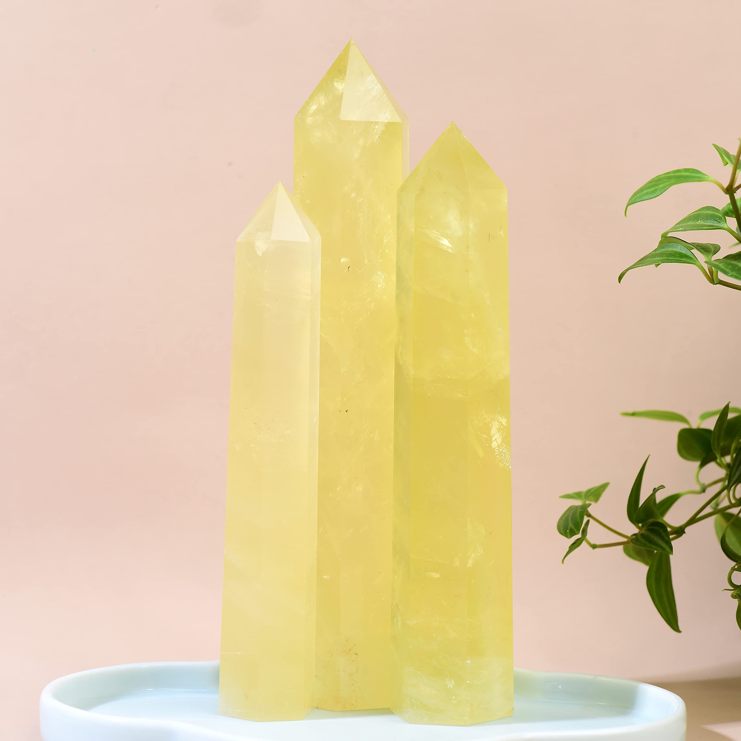 WUYOUSHI crystal tower decor enhances living spaces with natural energy.