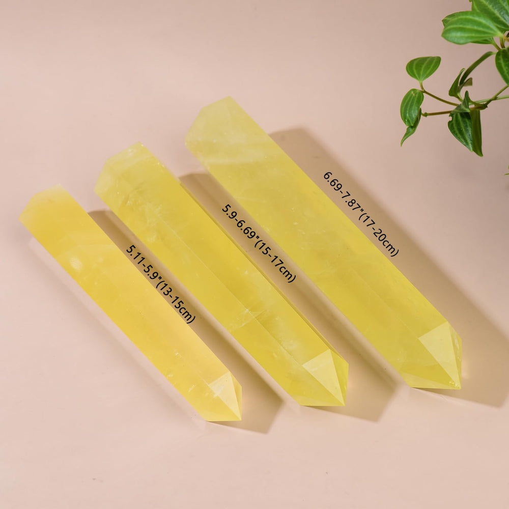 WUYOUSHI six-faceted crystal point concentrates energy for focused practice.