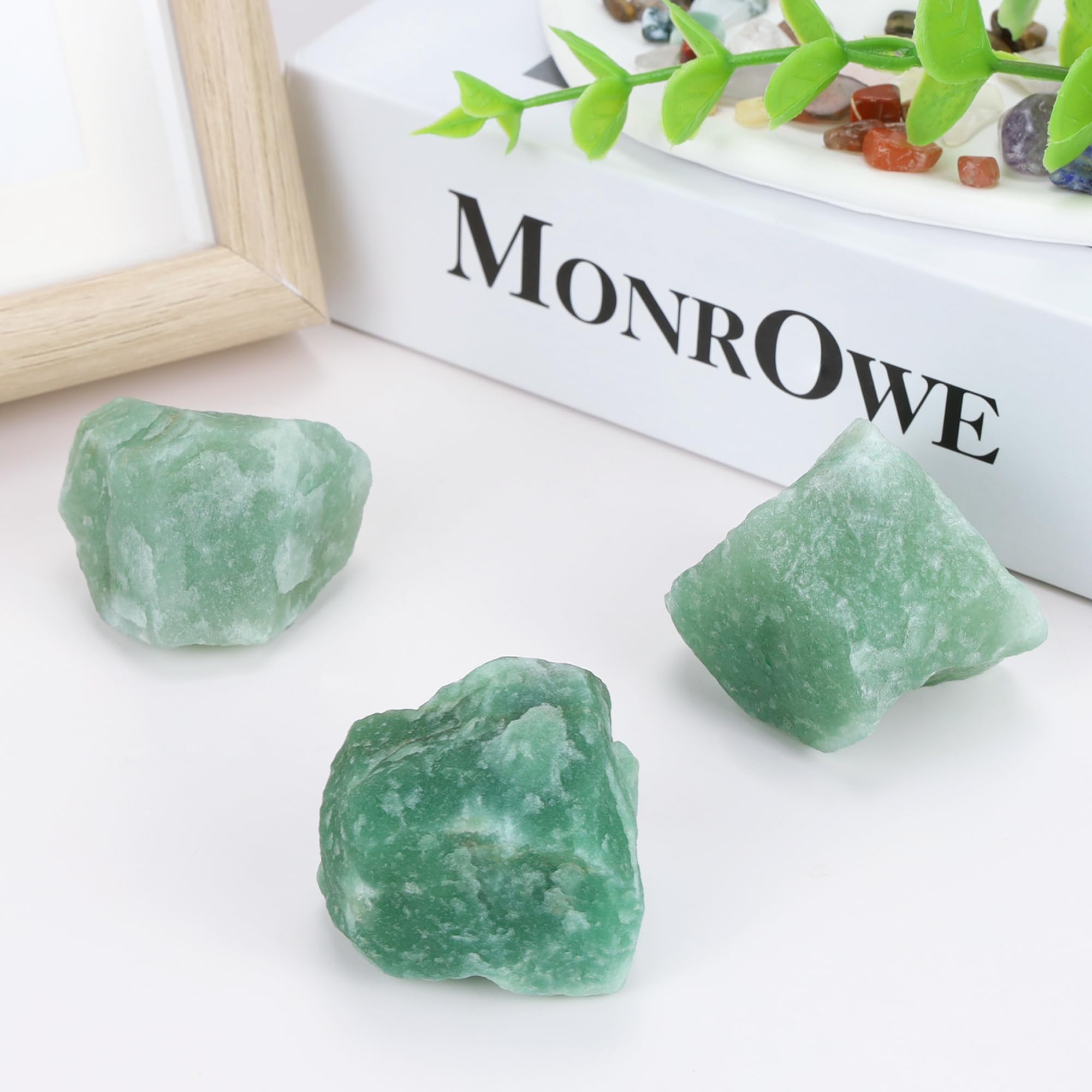 XIANNVXI Green Aventurine for chakra energy balancing in personal altars.