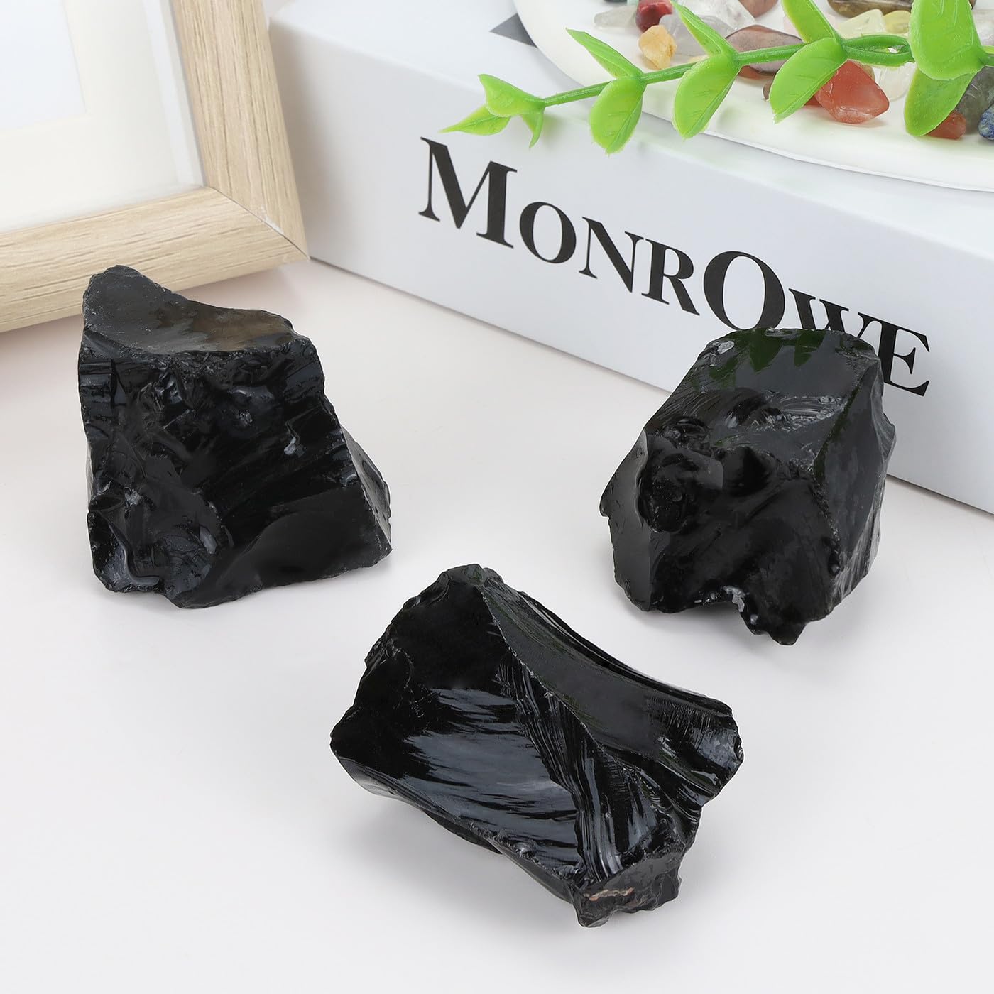 XIANNVXI Obsidian decor idea in a bowl or on a shelf enhances ambiance.