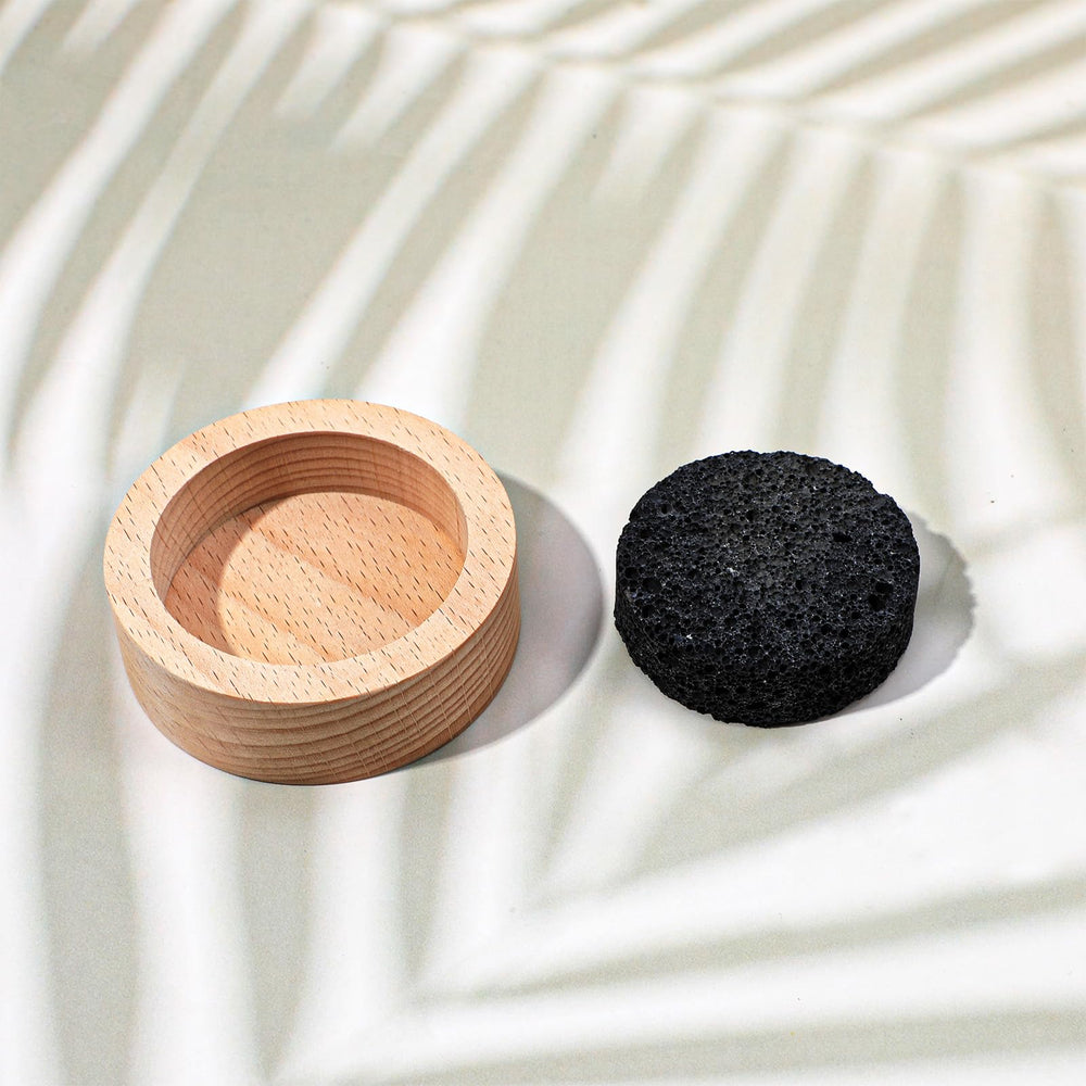 XLIUAX diffuser with beechwood tray complements any decor