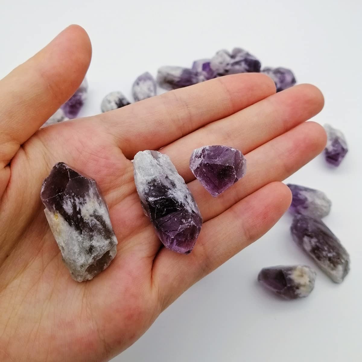 XMHOME natural-purple-crystal-blocks for display and craft projects