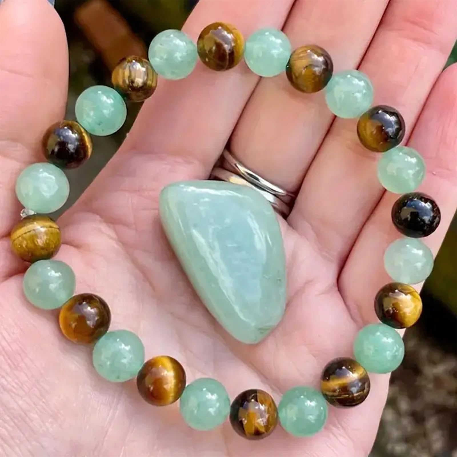 YANCHUN Gift-ready bracelet celebrated as meaningful spiritual keepsake
