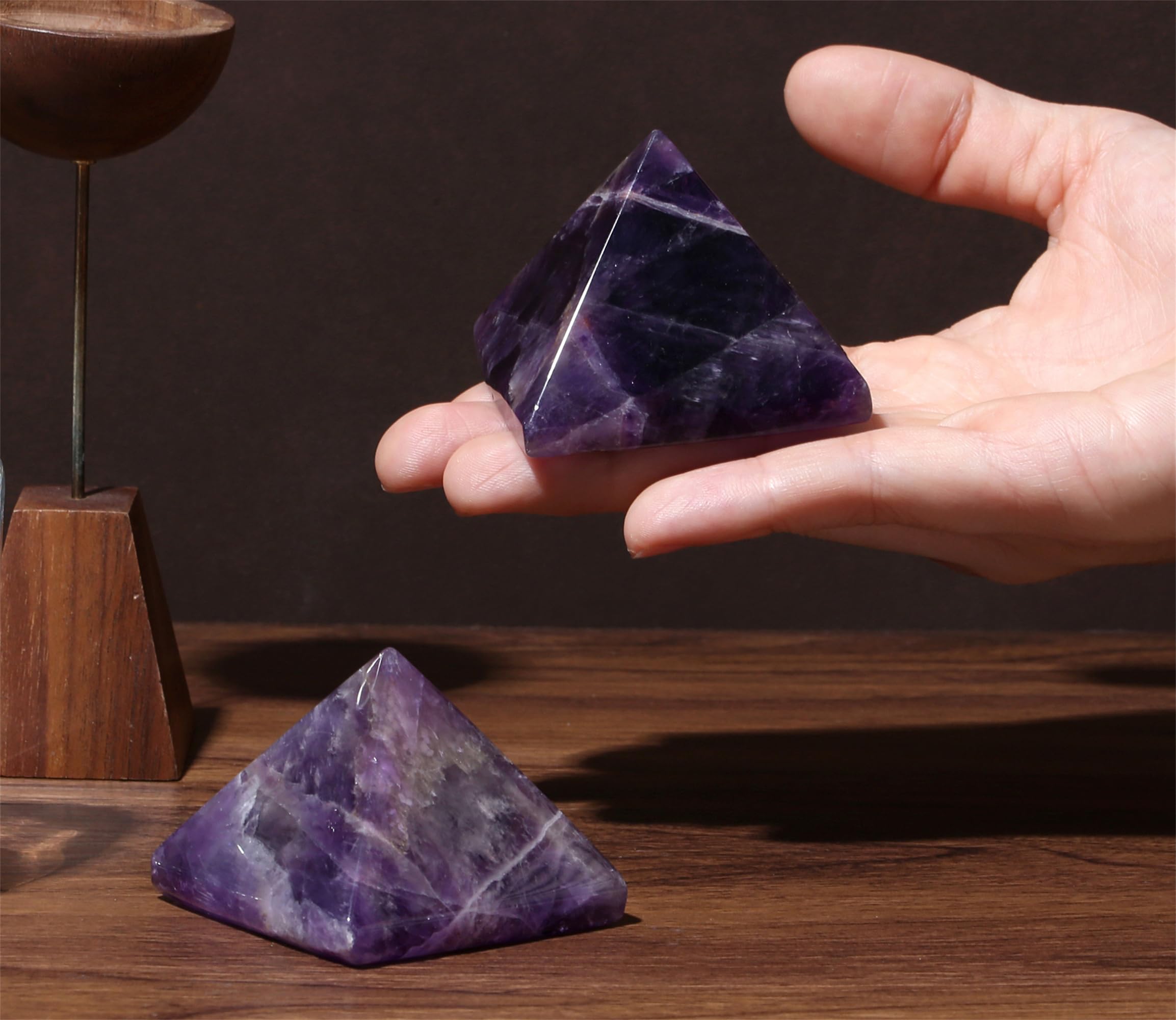 YATOJUZI amethyst energy crystal supports Reiki practice and mindful breathing.