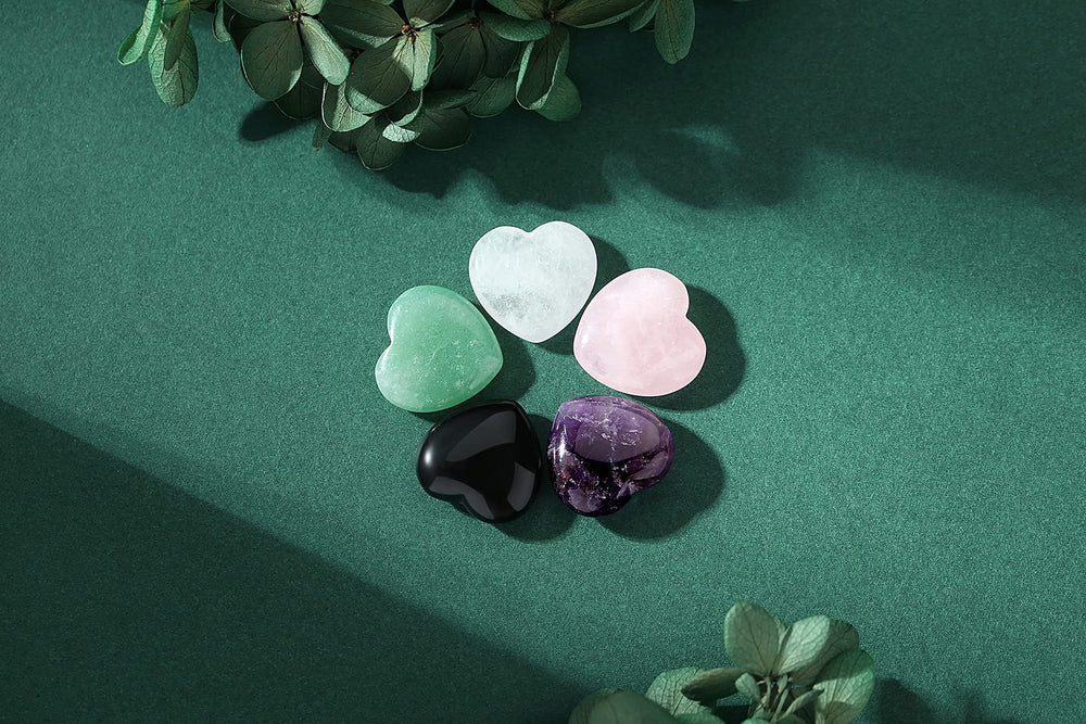 YATOJUZI amethyst heart crystal for balance and focus during meditation.