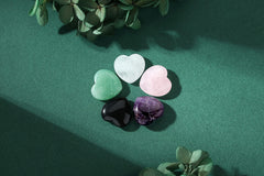 YATOJUZI amethyst heart crystal for balance and focus during meditation.