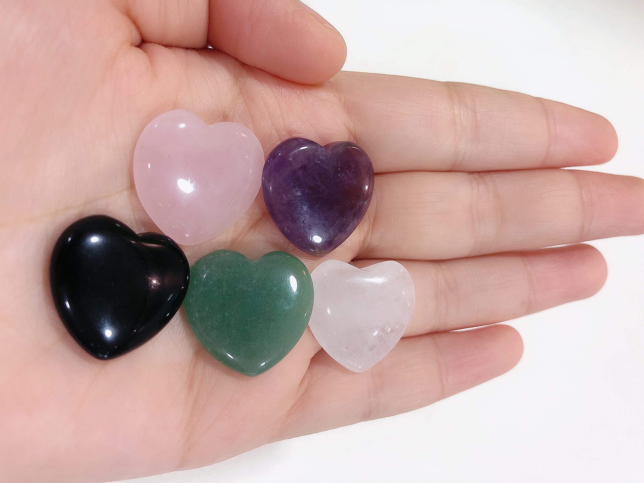 YATOJUZI green aventurine heart crystal boosts positivity and clear decisions.