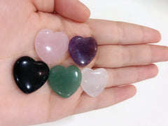 YATOJUZI green aventurine heart crystal boosts positivity and clear decisions.