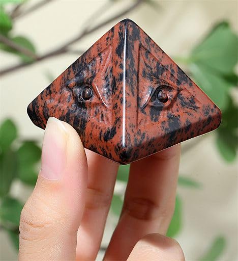 Yatojuzi handmade energy crystal ideal for meditation and focus.