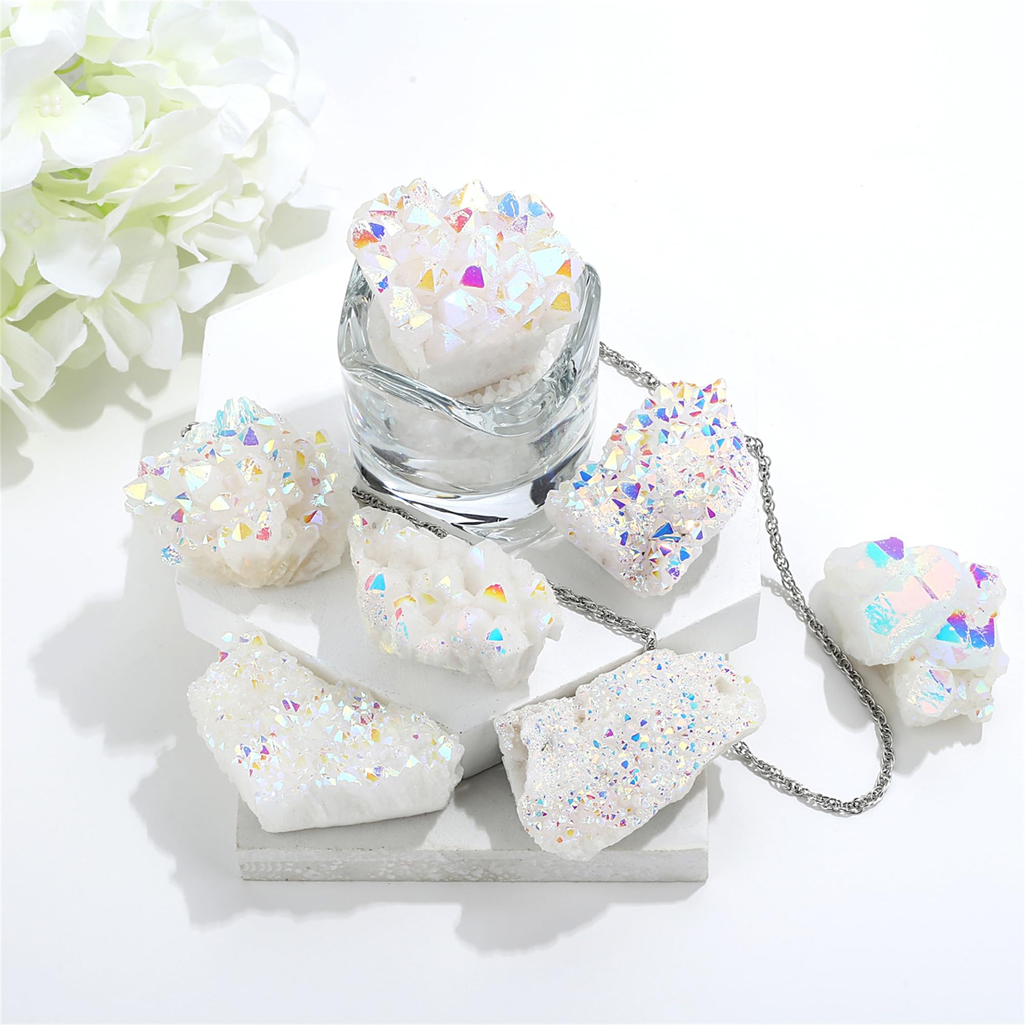 YATOJUZI titanium-coated geode druzy reflecting rainbow shimmer for decoration.