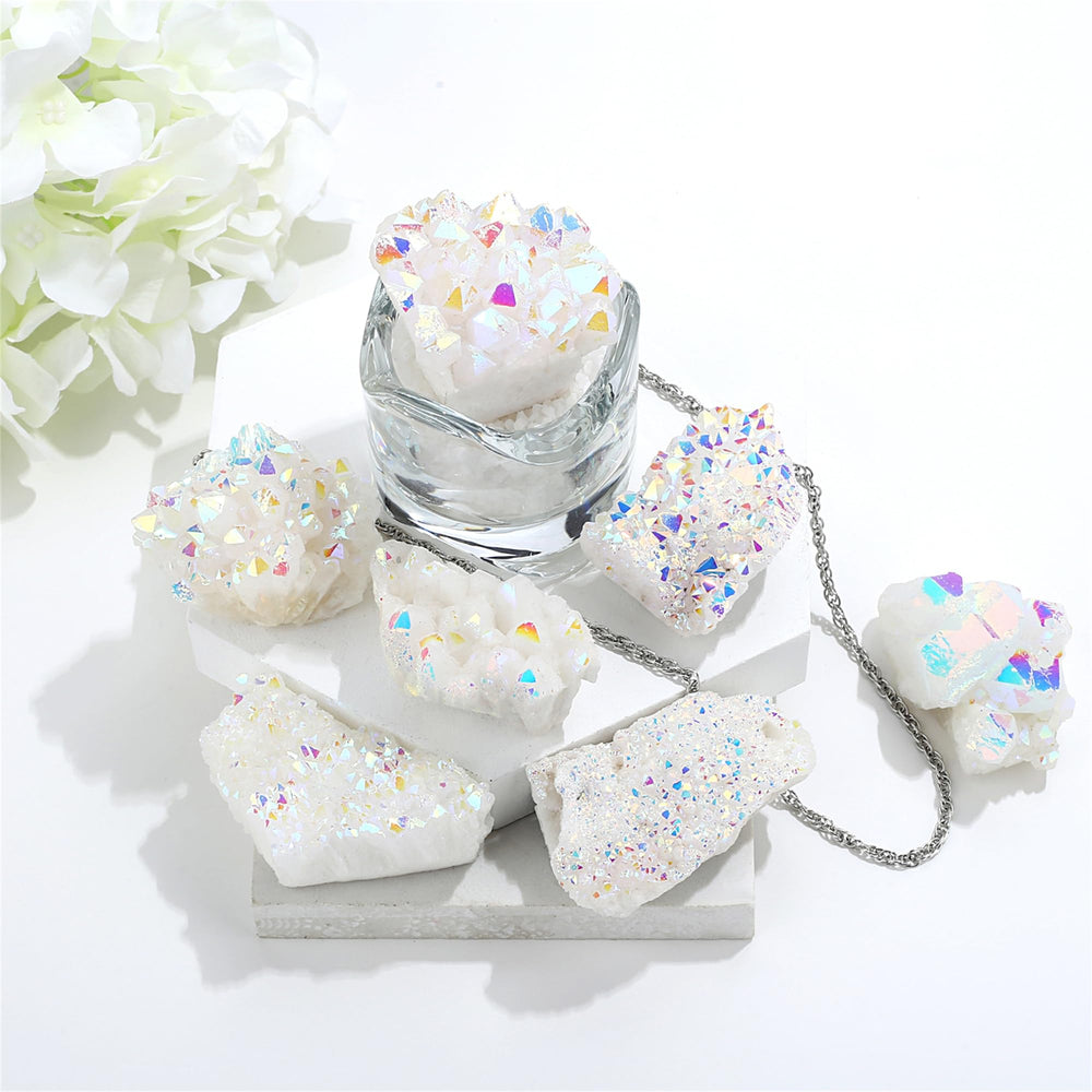 YATOJUZI titanium-coated geode druzy reflecting rainbow shimmer for decoration.